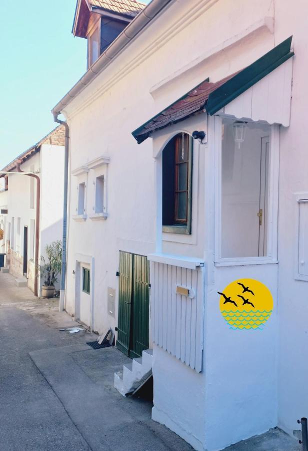 Ferienhaus In Historischer Hofgasse Mörbisch am See Buitenkant foto